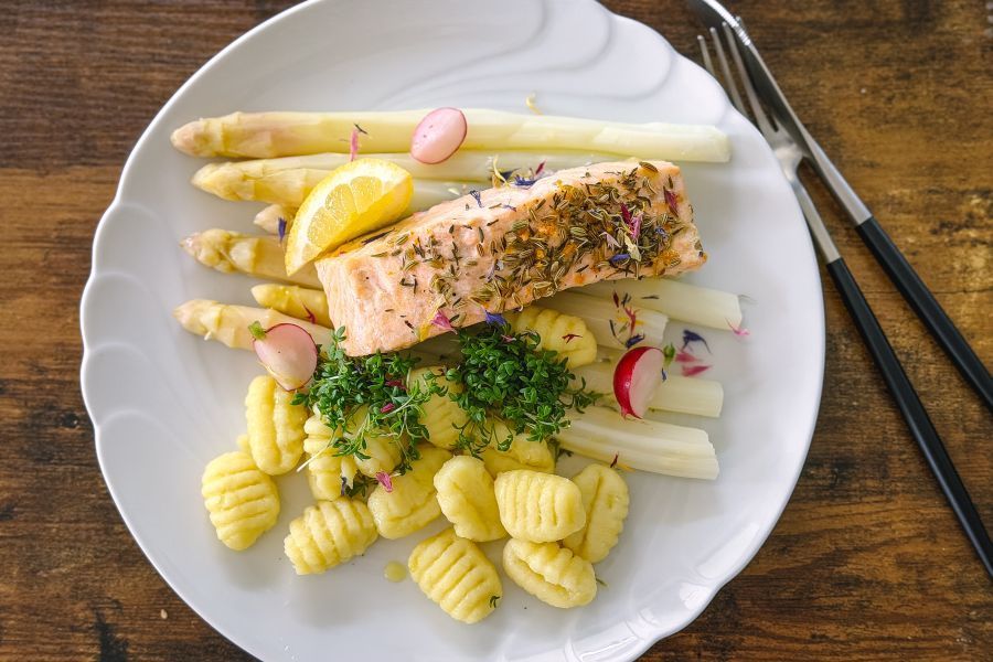 Spargel Kochkurs 2026 - das königliche Gemüse in Nürnberg-Kraftshof | Gourmetköchin Petra Braun-Lichter